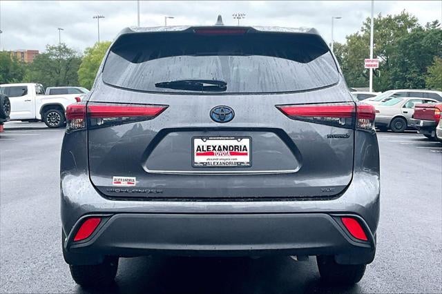 2021 Toyota Highlander Hybrid XLE