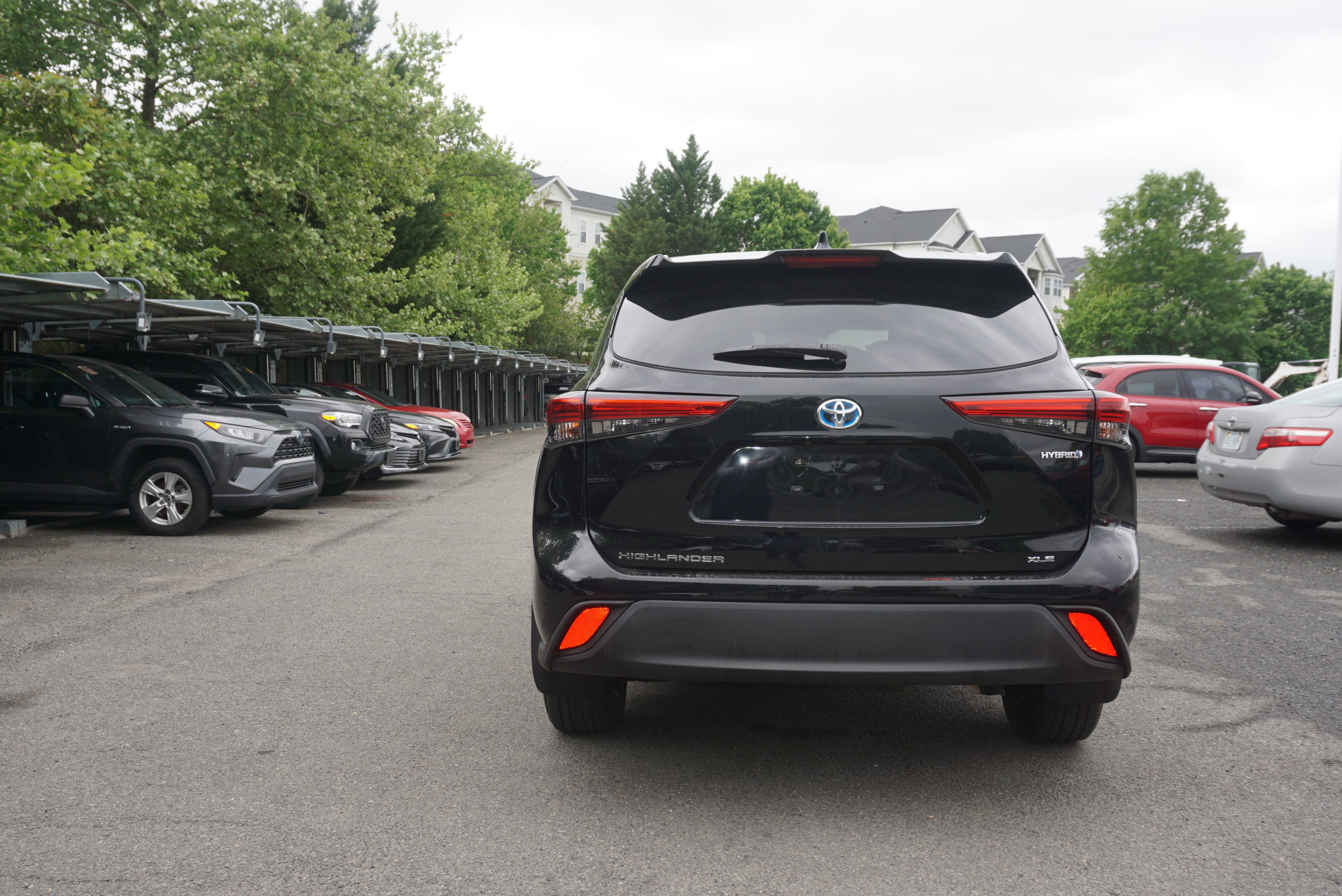 2022 Toyota Highlander Hybrid XLE