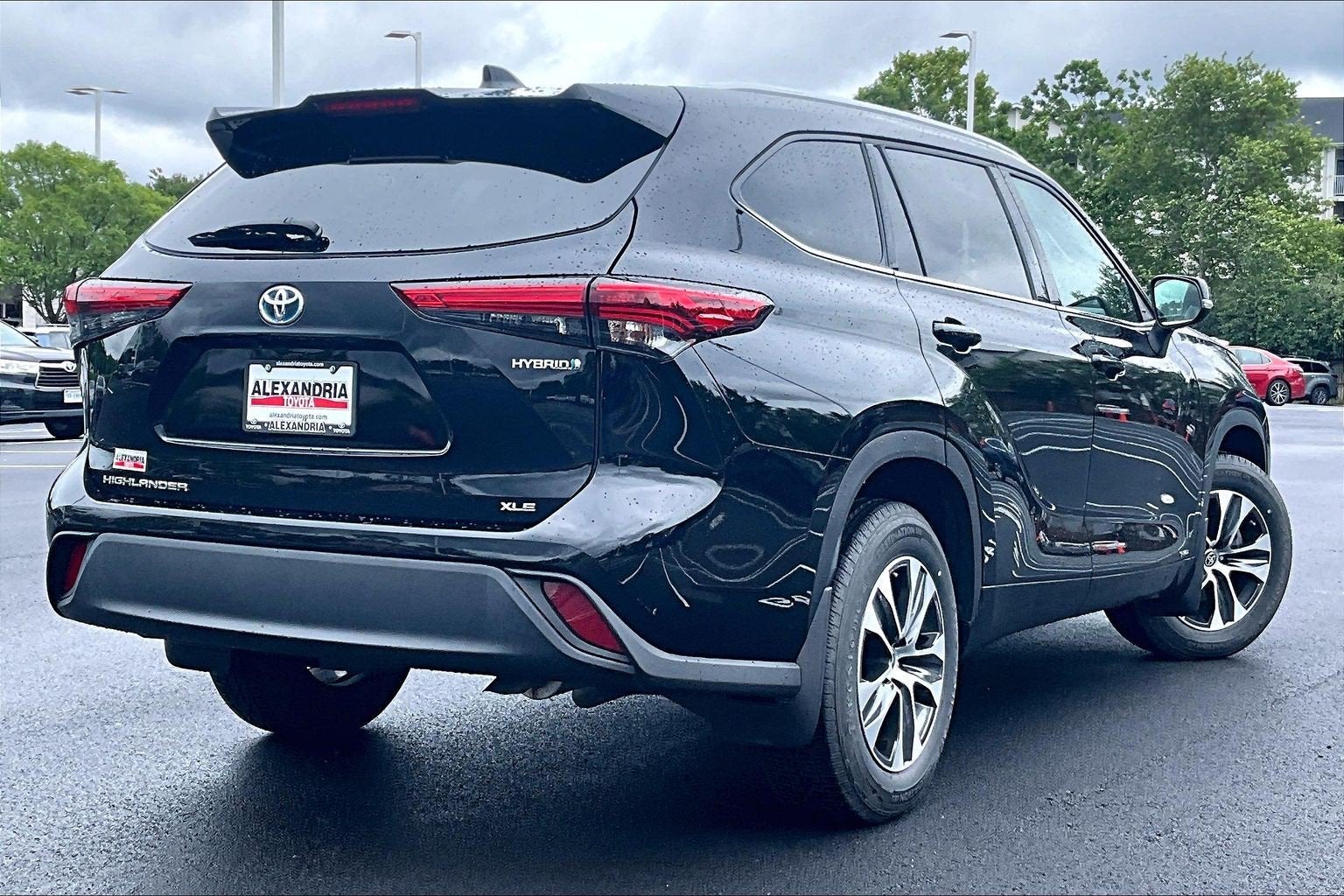 2022 Toyota Highlander Hybrid XLE