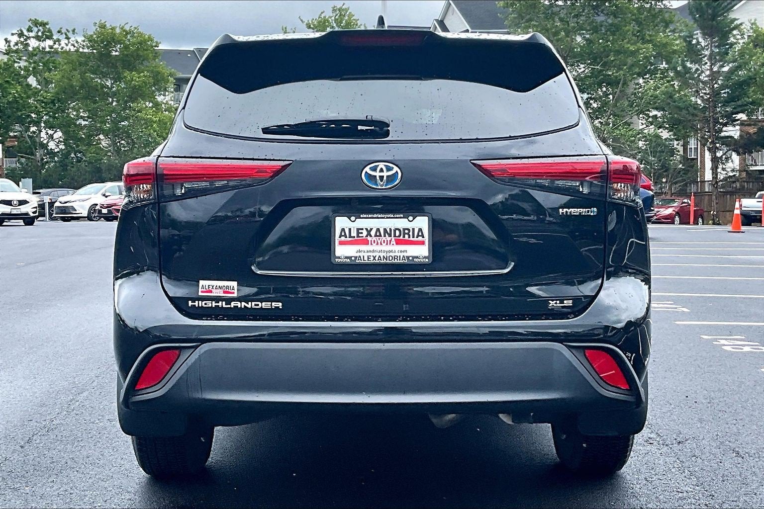 2022 Toyota Highlander Hybrid XLE