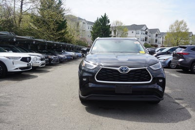 2022 Toyota Highlander Hybrid XLE