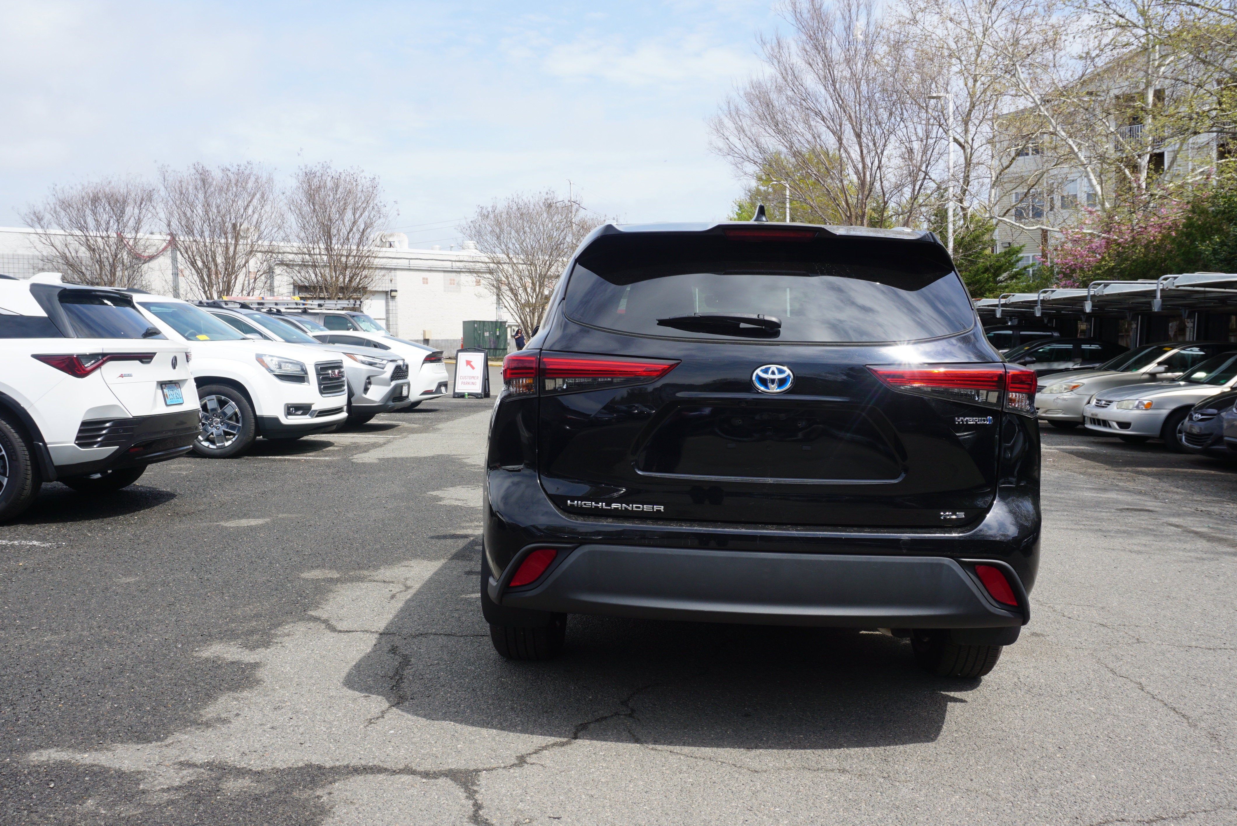 2022 Toyota Highlander Hybrid XLE