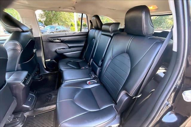 2021 Toyota Highlander Hybrid XLE