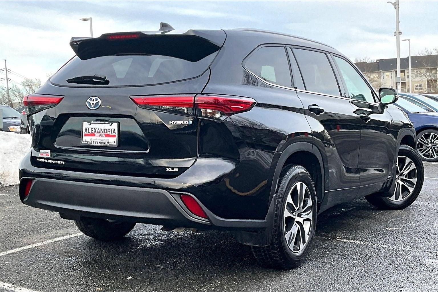 2022 Toyota Highlander Hybrid XLE