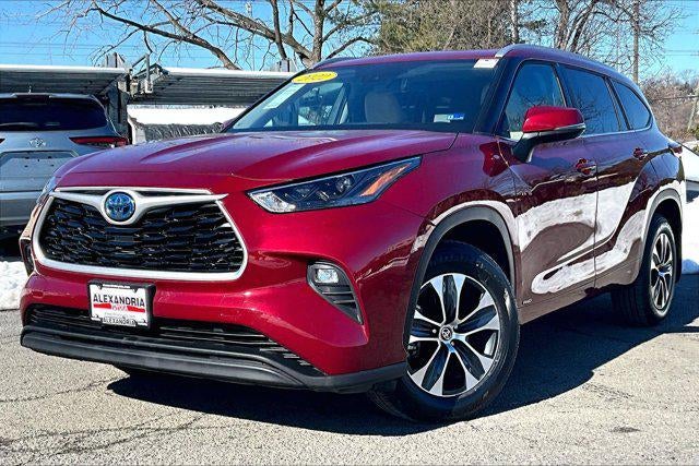 2022 Toyota Highlander Hybrid XLE