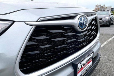 2022 Toyota Highlander Hybrid XLE