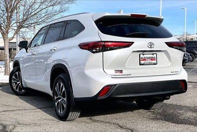 2022 Toyota Highlander XLE