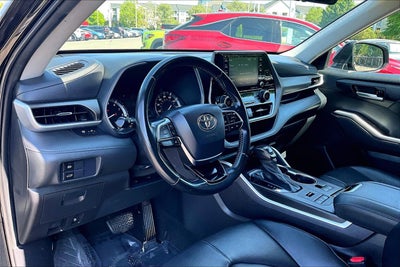 2021 Toyota Highlander XLE