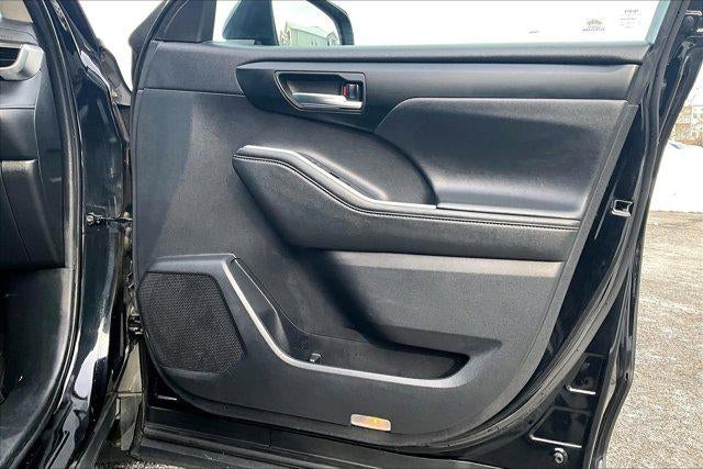 2020 Toyota Highlander Hybrid XLE