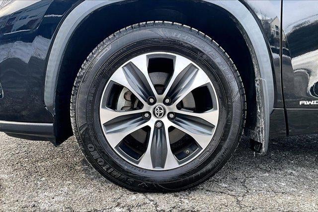 2020 Toyota Highlander Hybrid XLE