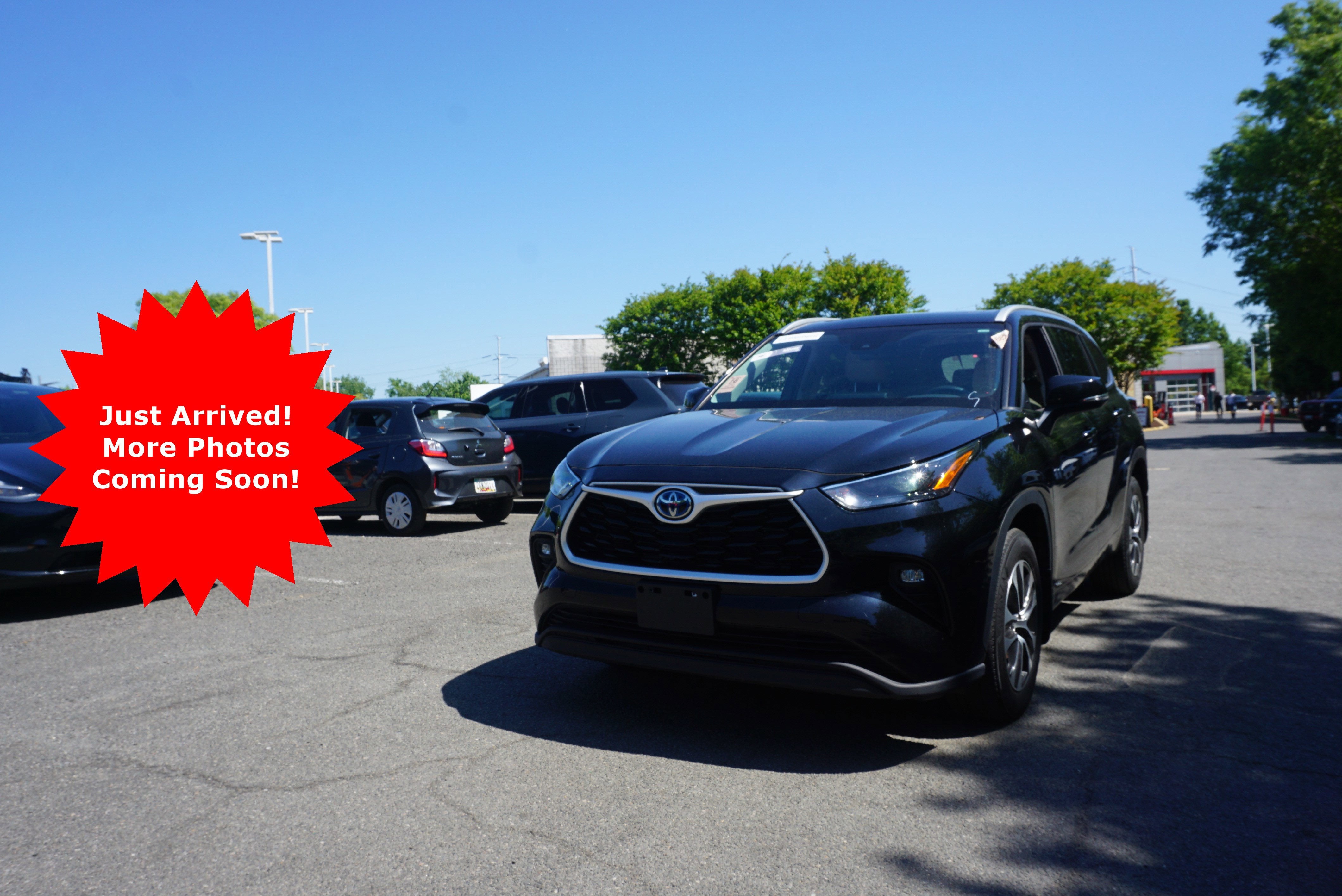 2022 Toyota Highlander Hybrid XLE