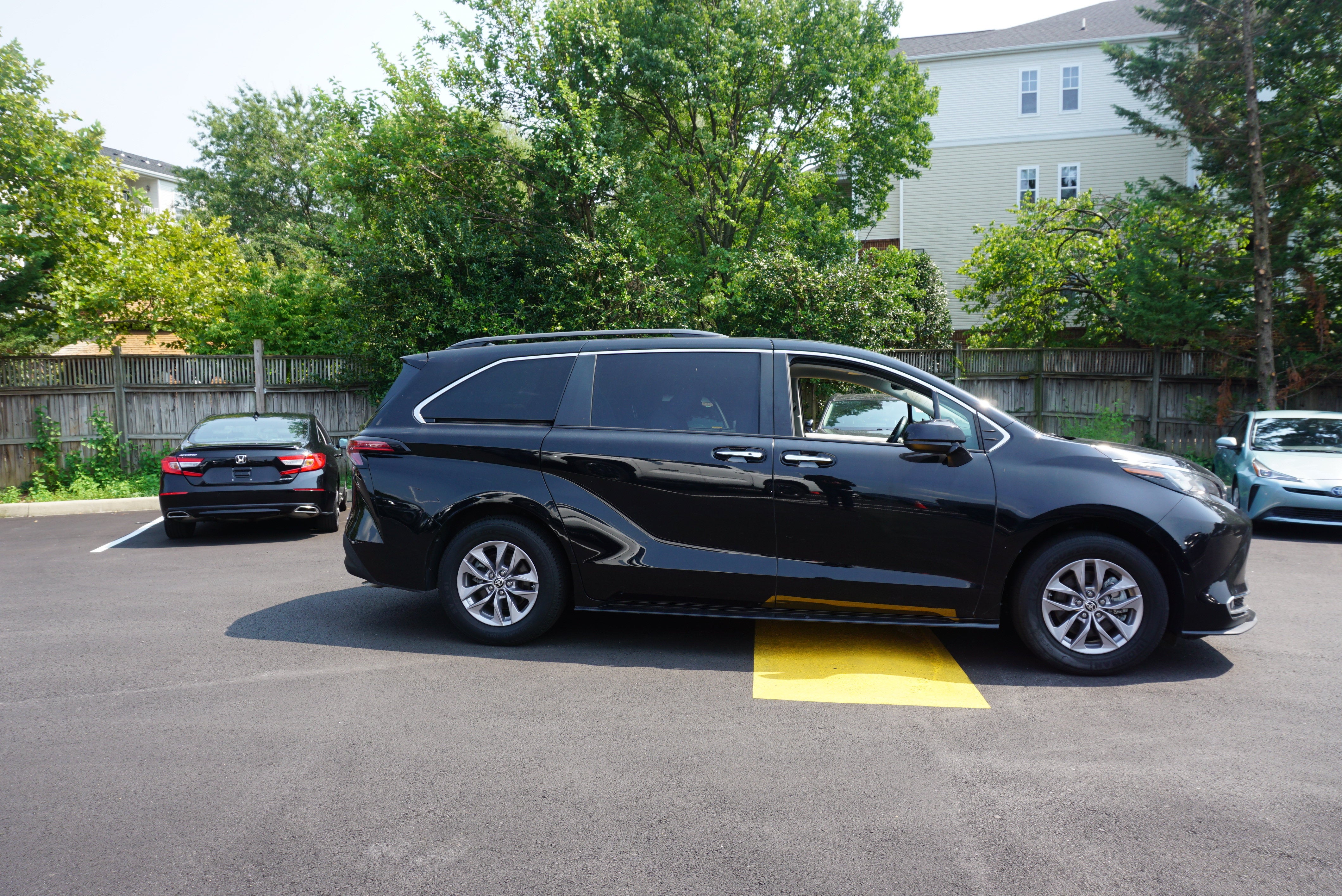 2022 Toyota Sienna XLE