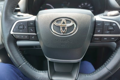 2022 Toyota Sienna XLE