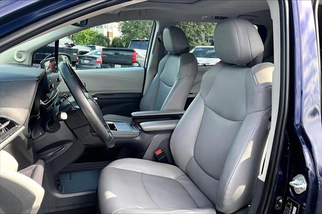 2022 Toyota Sienna XLE