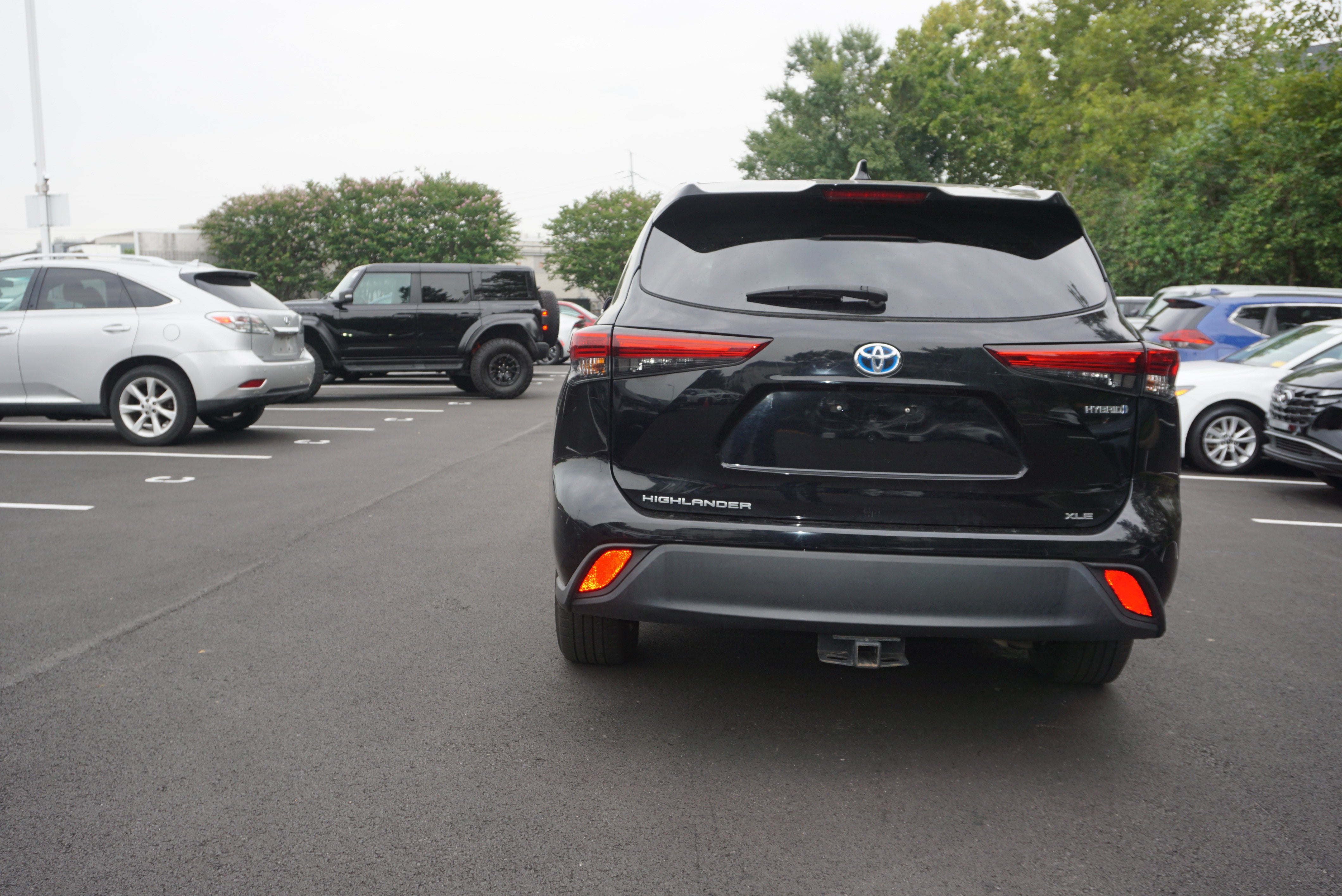 2023 Toyota Highlander Hybrid XLE