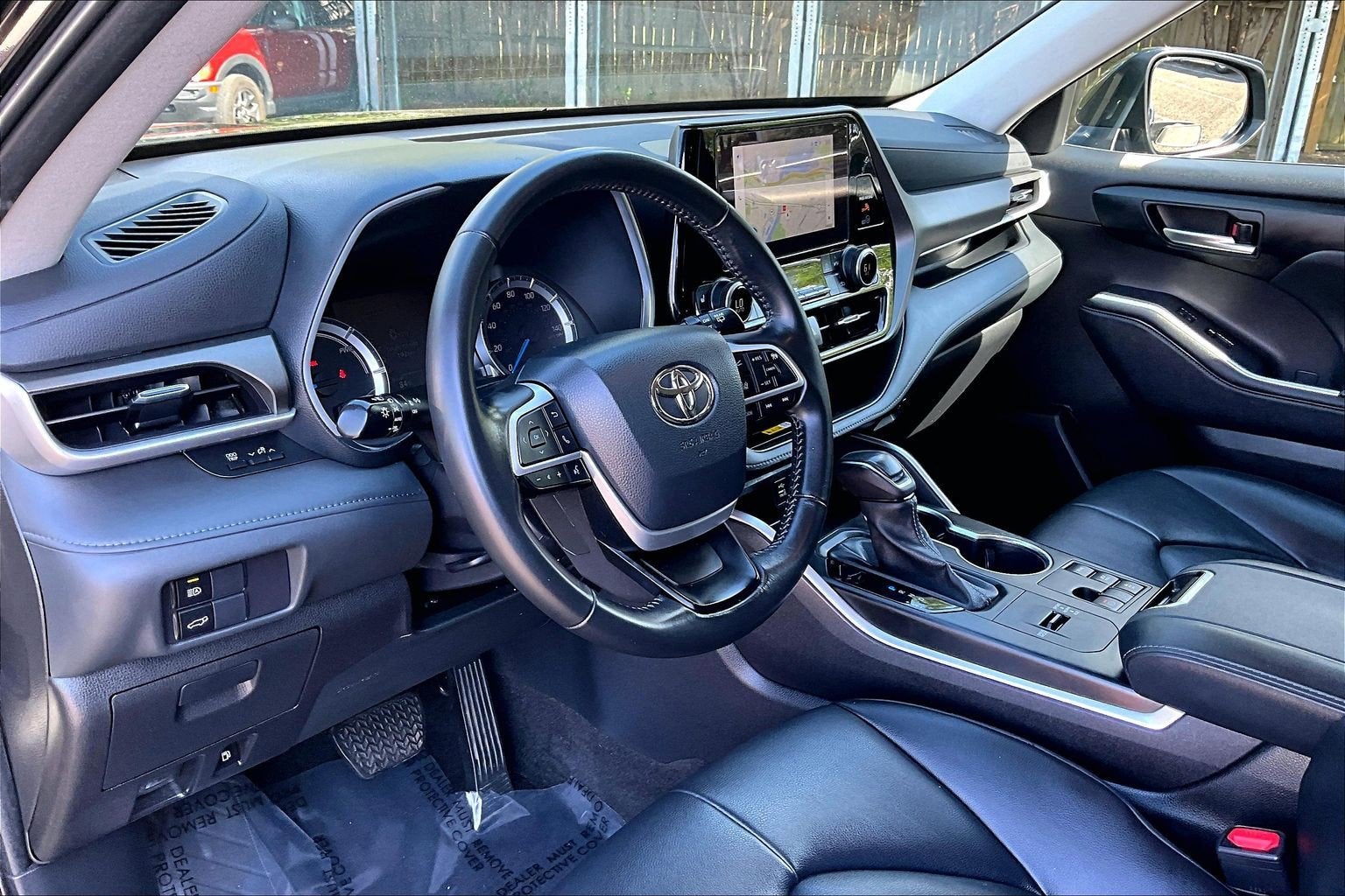 2023 Toyota Highlander Hybrid XLE