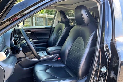 2023 Toyota Highlander Hybrid XLE