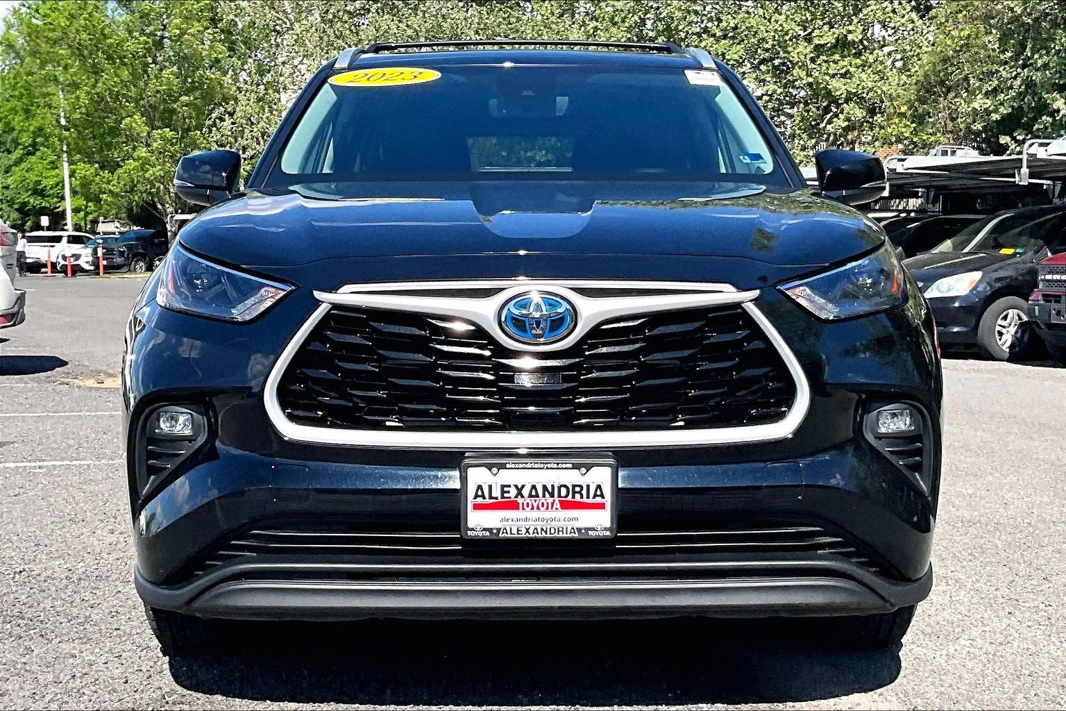 2023 Toyota Highlander Hybrid XLE