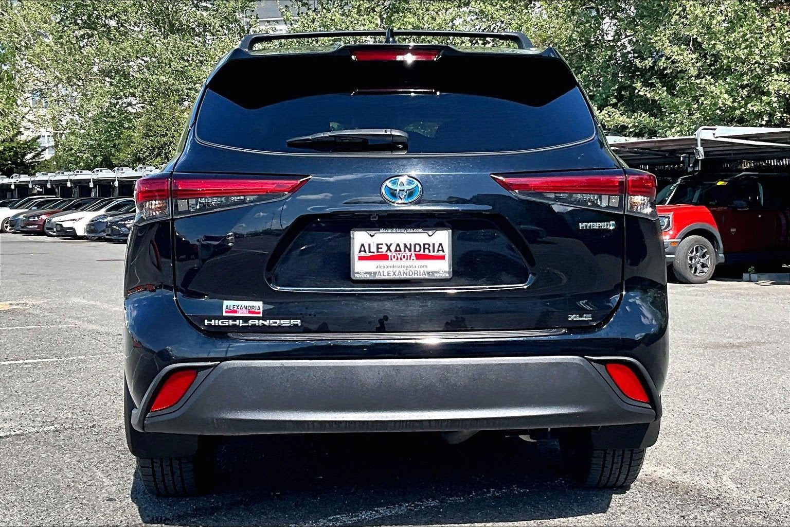 2023 Toyota Highlander Hybrid XLE