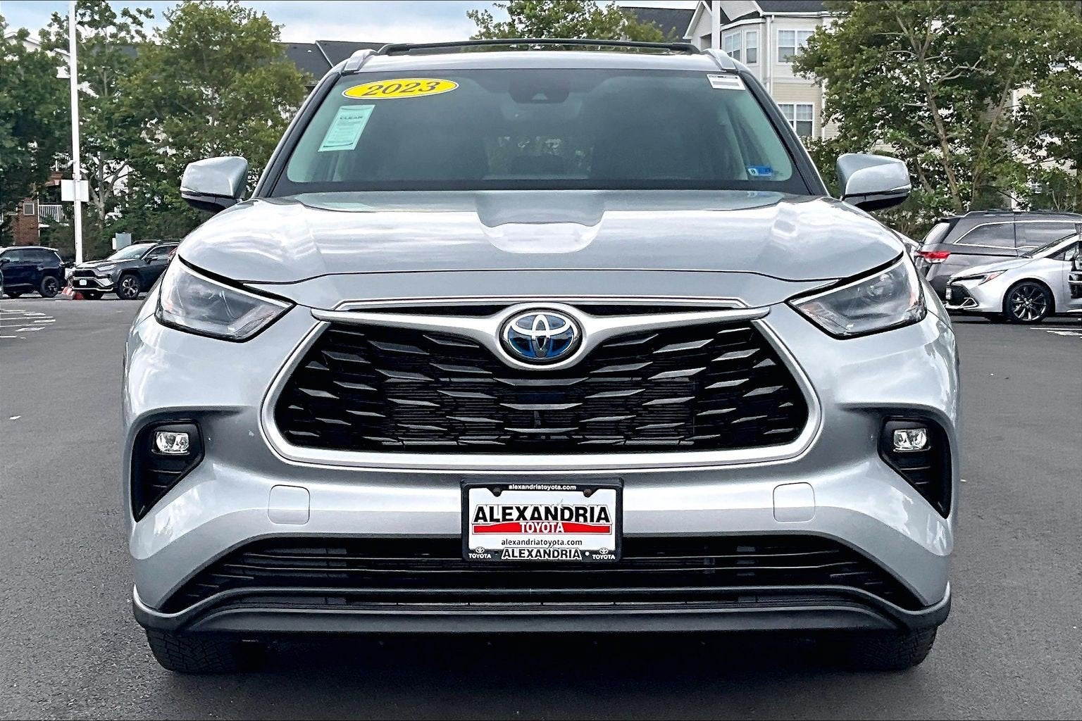 2023 Toyota Highlander Hybrid XLE