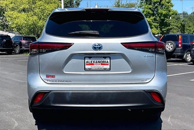 2023 Toyota Highlander Hybrid XLE
