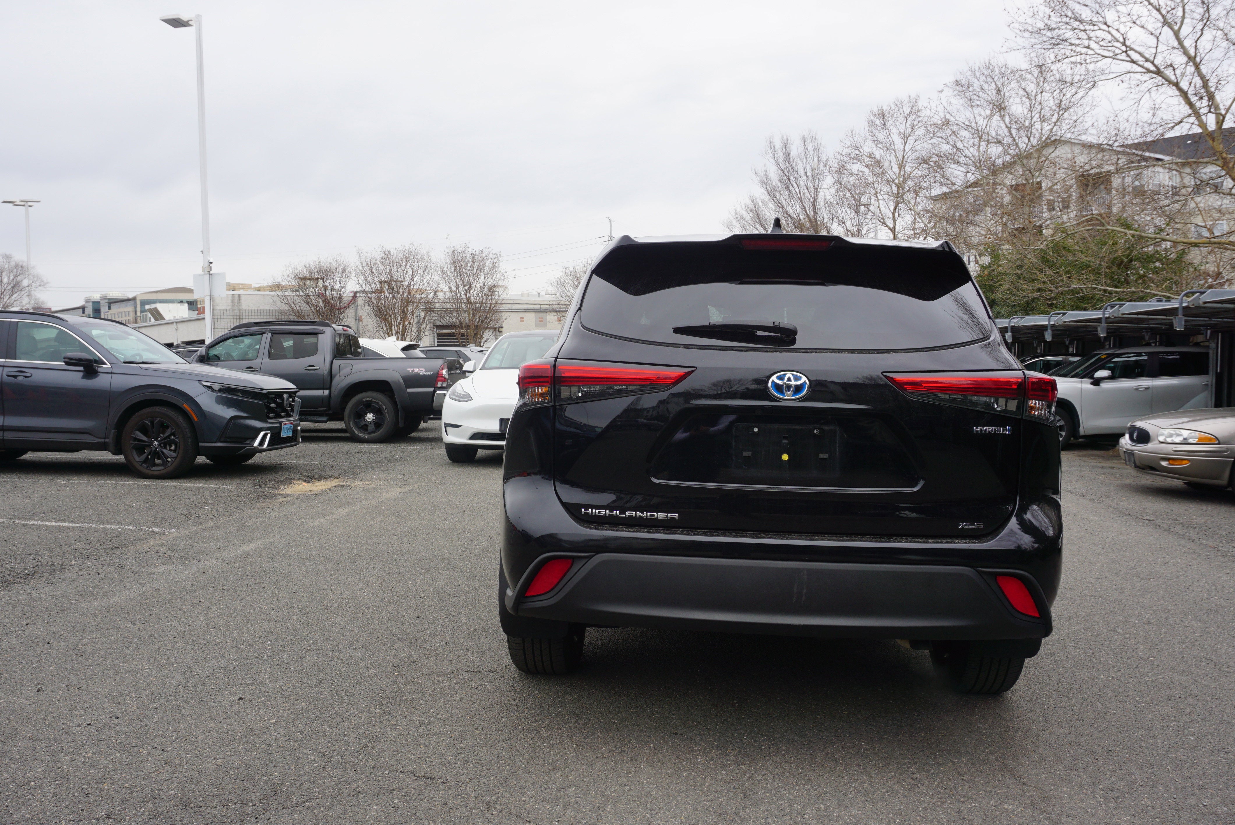 2023 Toyota Highlander Hybrid XLE
