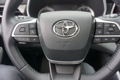 2023 Toyota Highlander Hybrid XLE