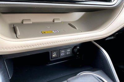 2024 Toyota Highlander Hybrid XLE