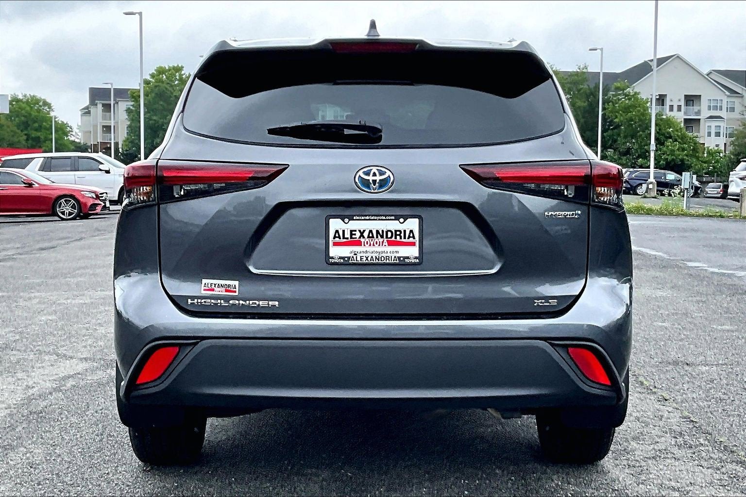 2024 Toyota Highlander Hybrid XLE