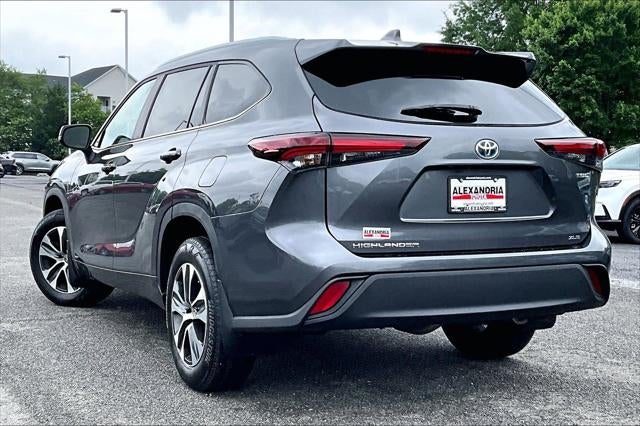 2024 Toyota Highlander Hybrid XLE