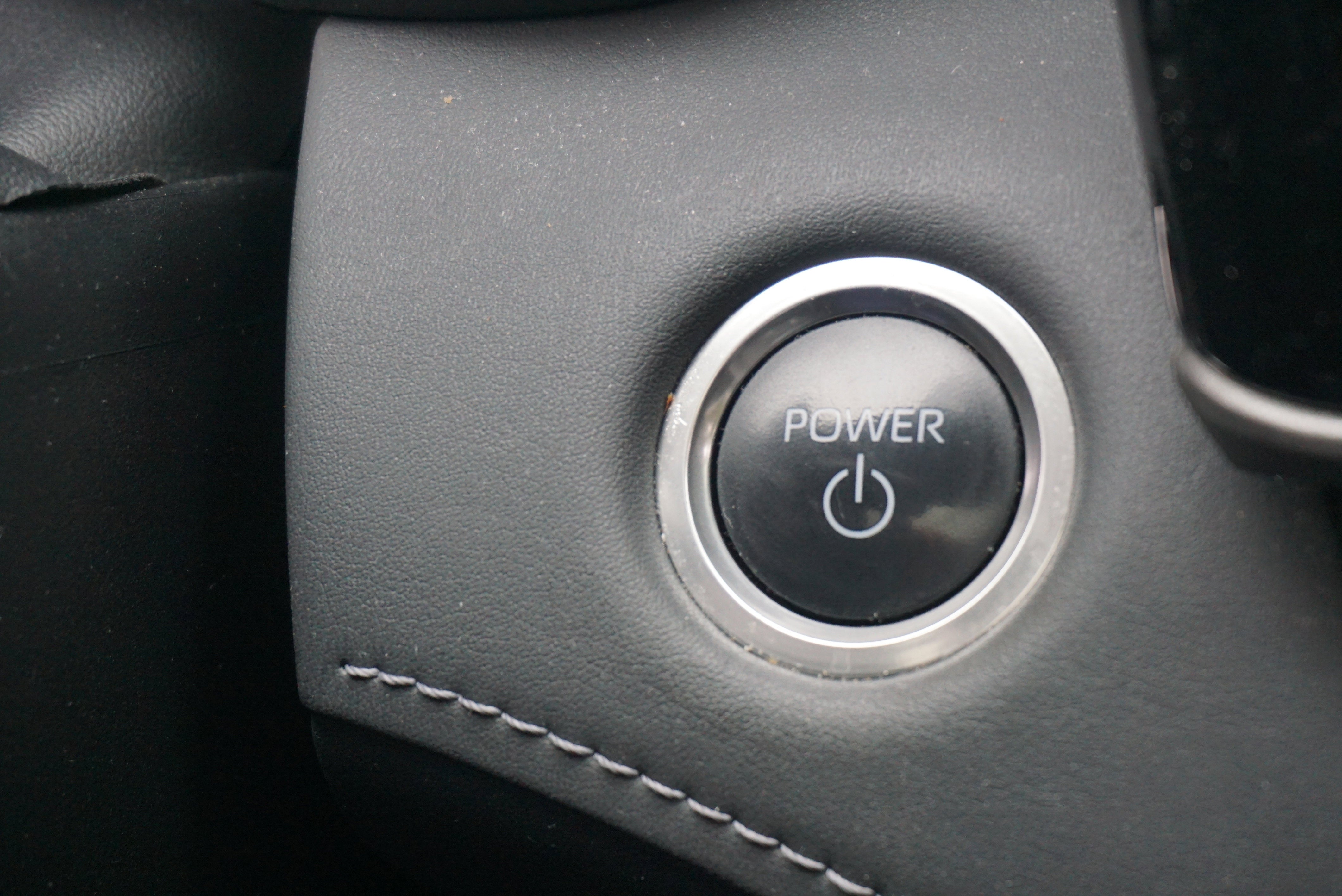 2024 Toyota Highlander Hybrid XLE