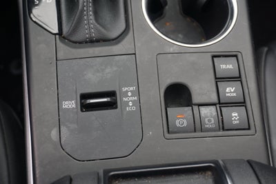 2024 Toyota Highlander Hybrid XLE