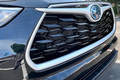 2023 Toyota Highlander Hybrid XLE