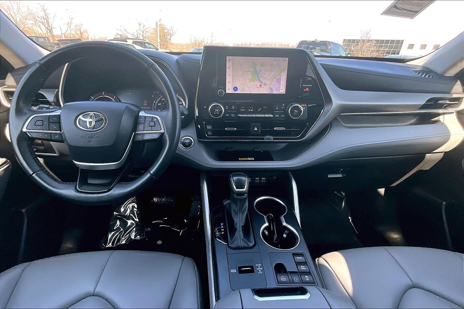 2023 Toyota Highlander Hybrid XLE