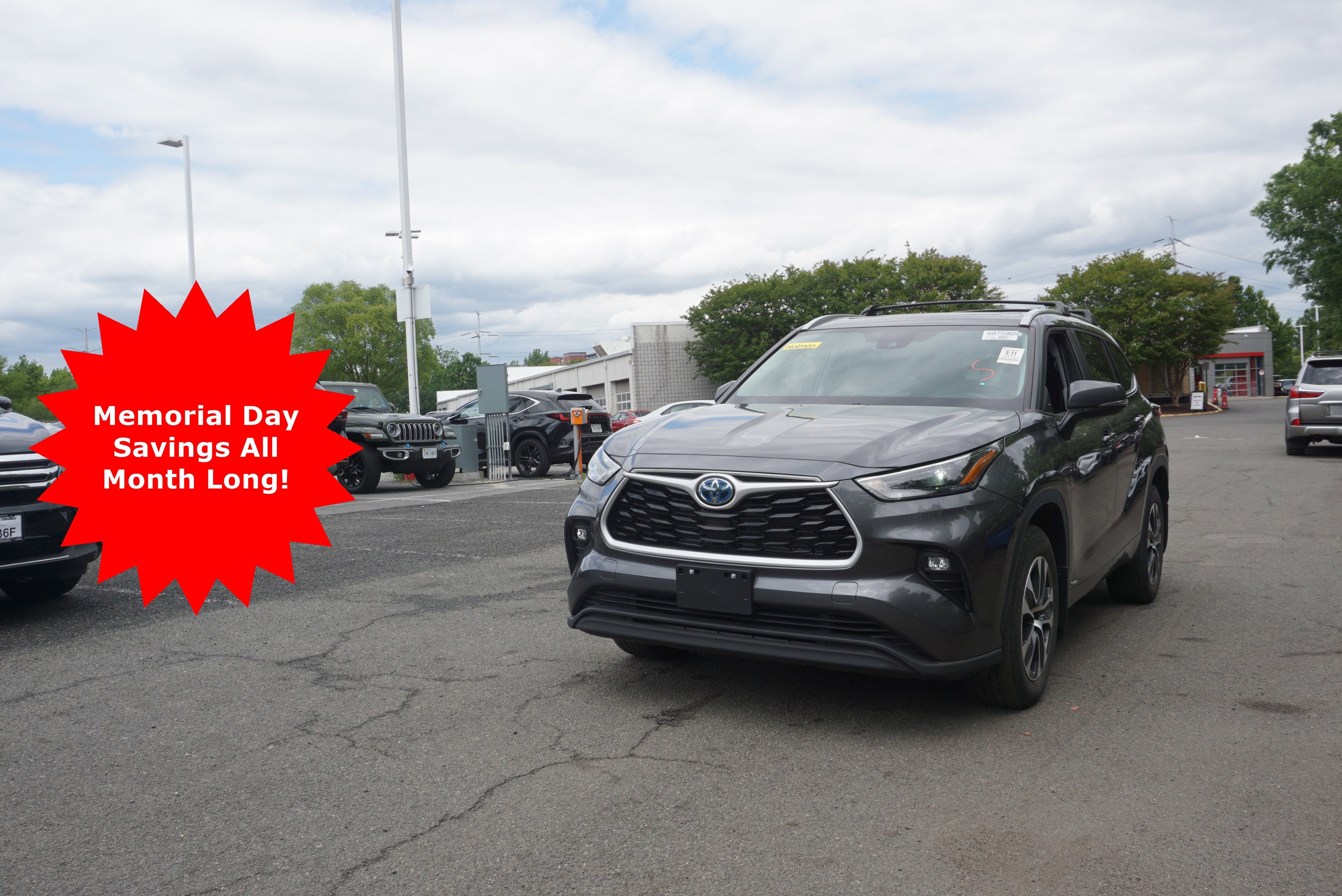 2023 Toyota Highlander Hybrid XLE