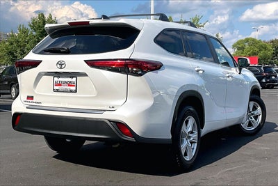 2023 Toyota Highlander LE