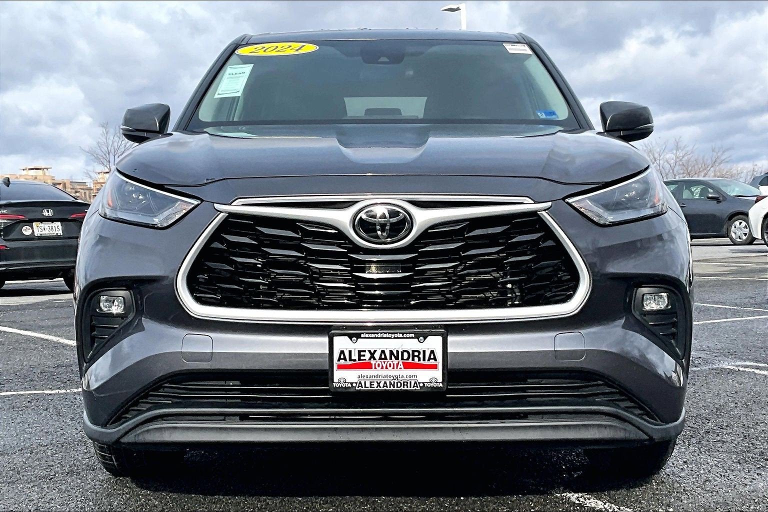 2024 Toyota Highlander LE