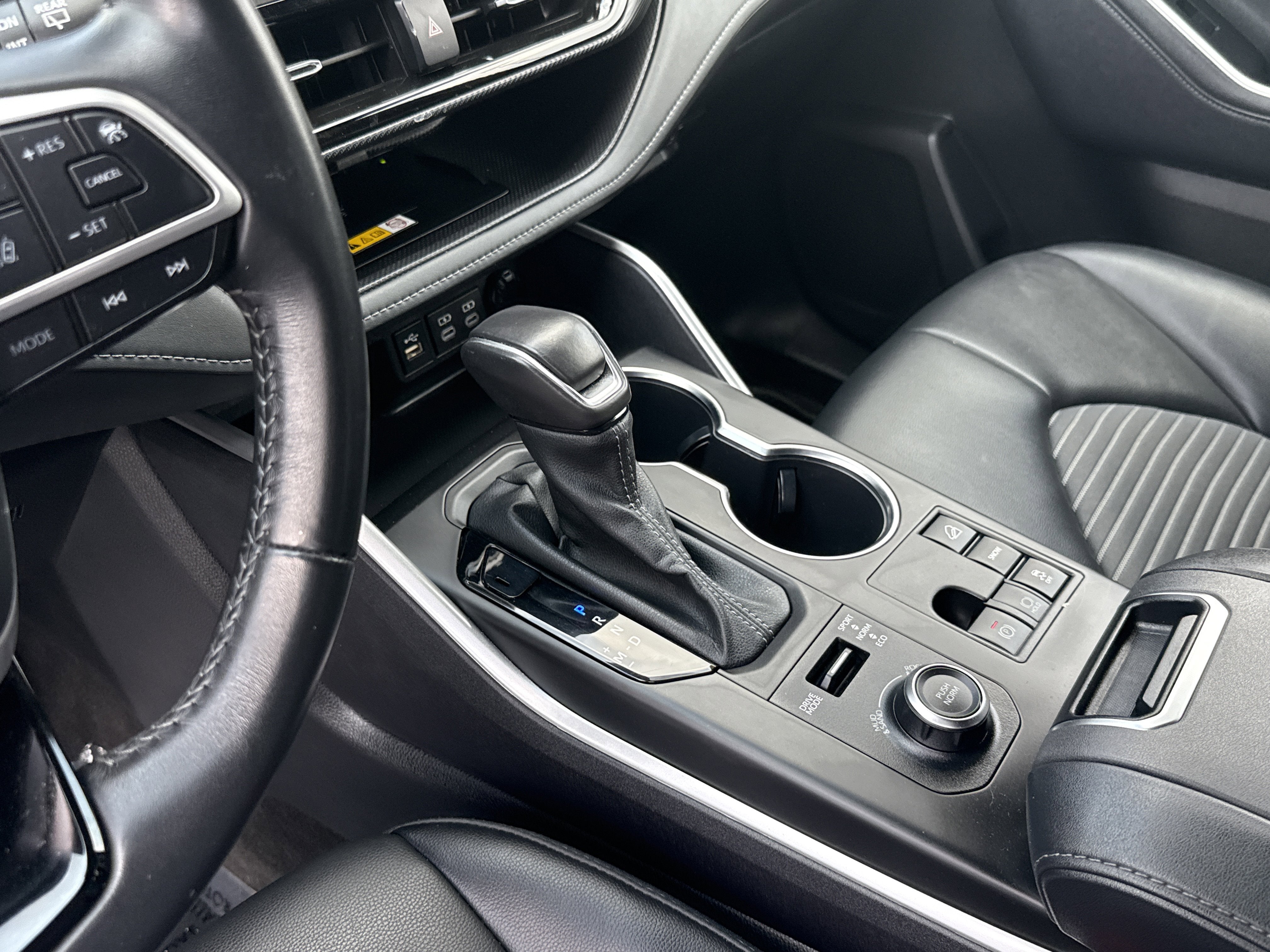 2023 Toyota Highlander XSE