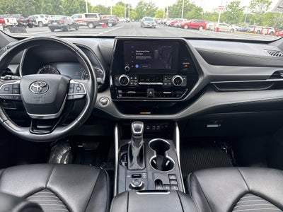 2023 Toyota Highlander XSE
