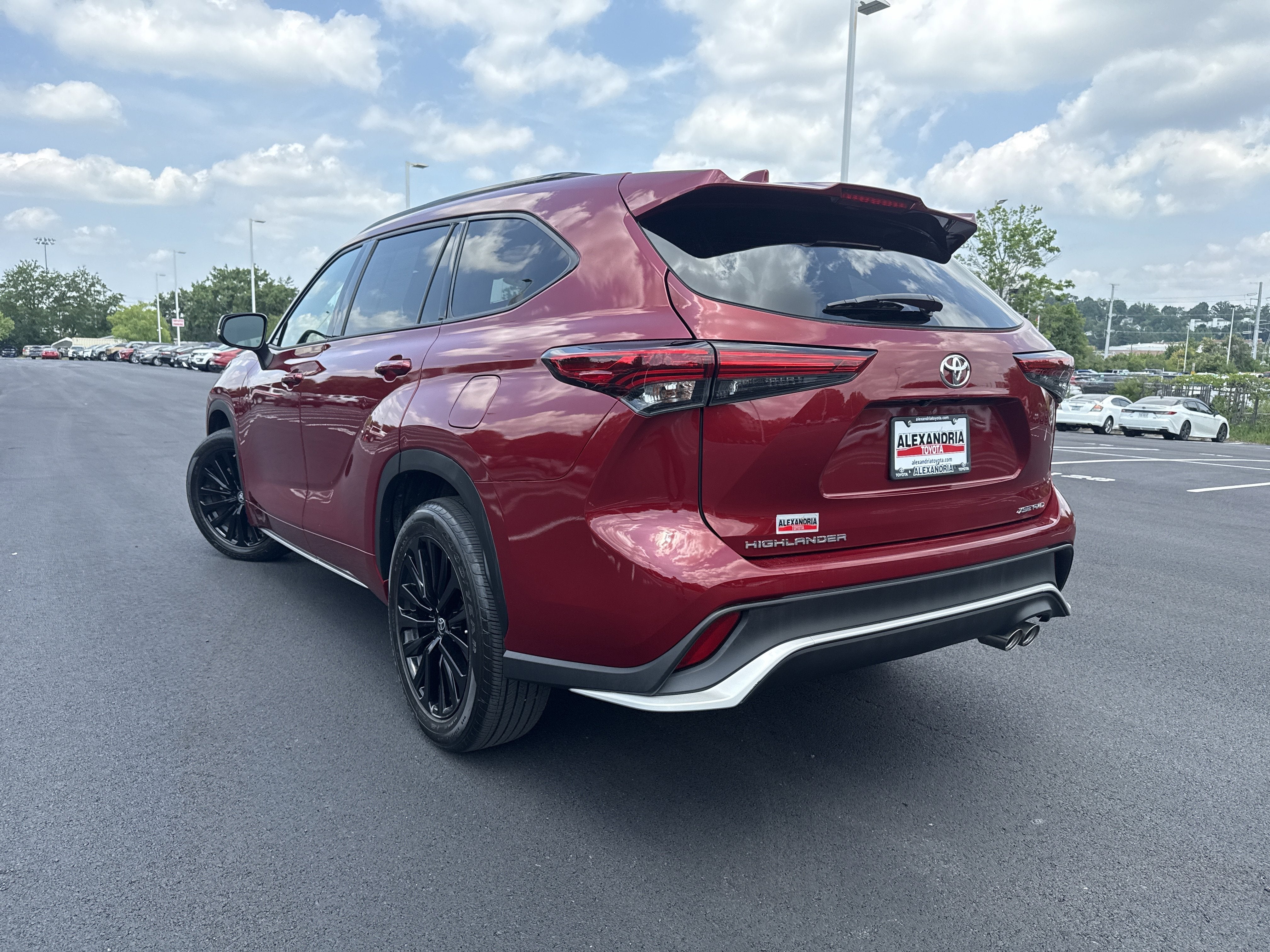 2023 Toyota Highlander XSE