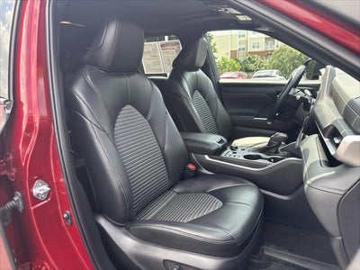 2023 Toyota Highlander XSE