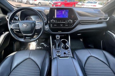 2023 Toyota Highlander XSE