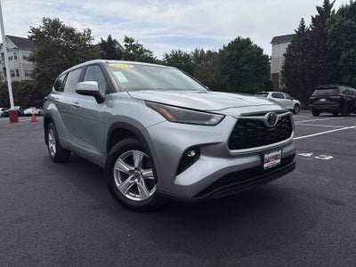 2023 Toyota Highlander Base