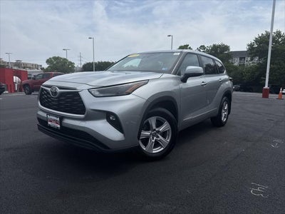 2023 Toyota Highlander LE