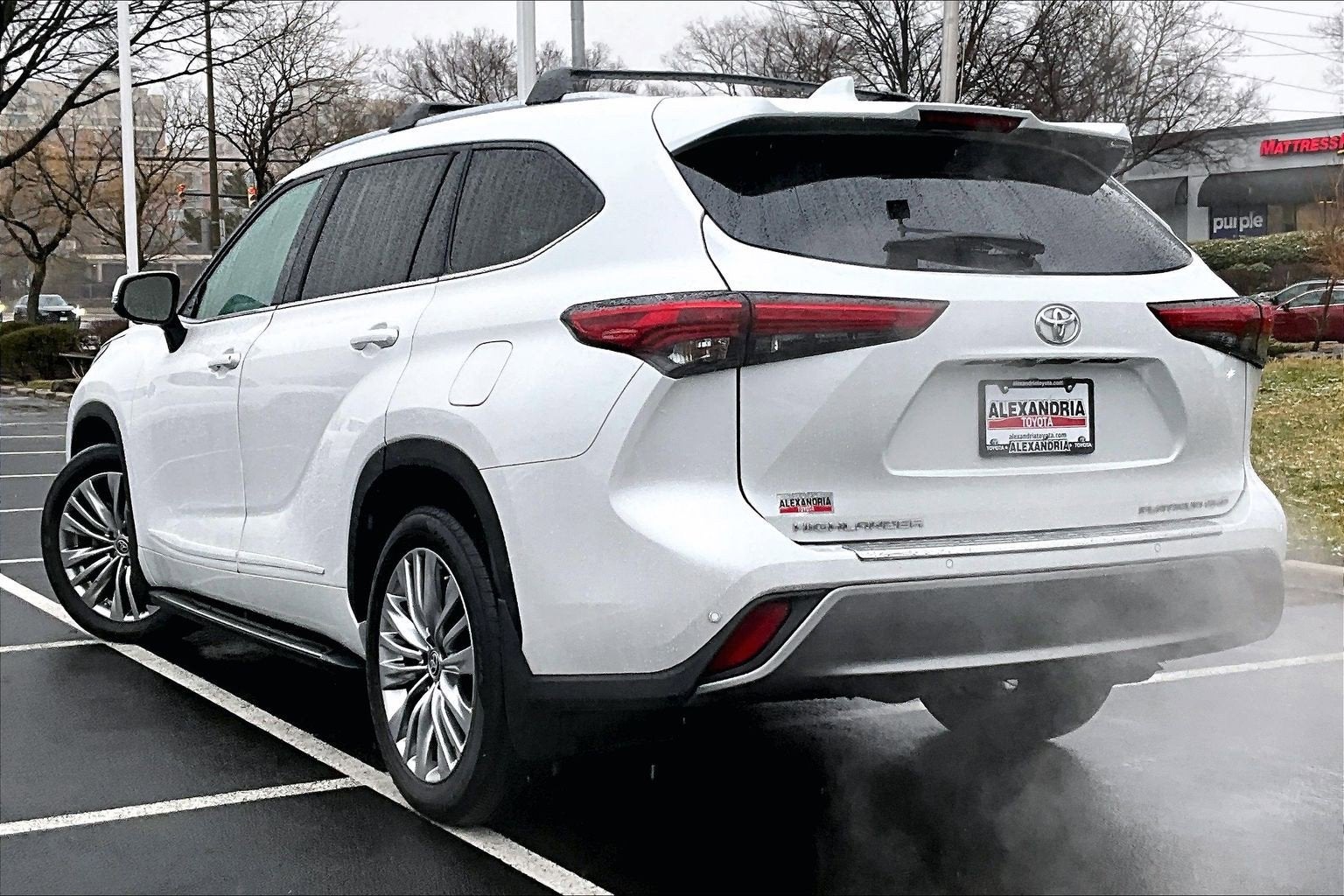 2023 Toyota Highlander Platinum