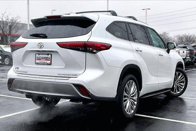 2023 Toyota Highlander Platinum