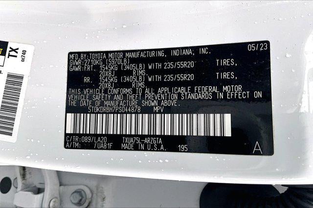 2023 Toyota Highlander Platinum