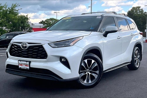 2023 Toyota Highlander XLE