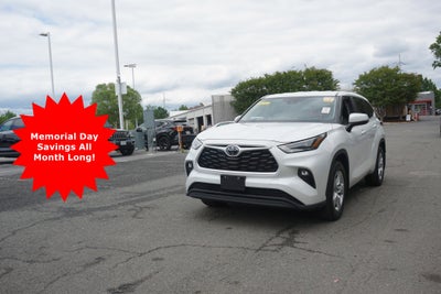 2023 Toyota Highlander LE