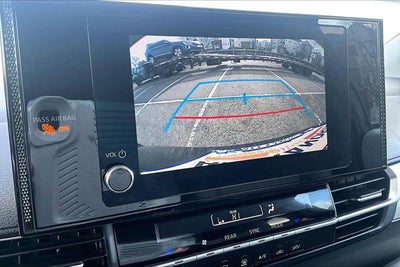 2025 Toyota Sienna LE